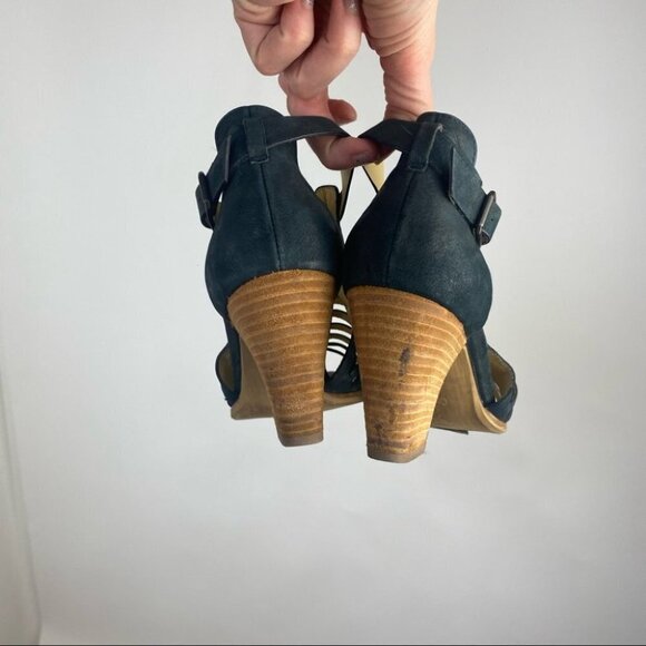 Paul Green | Christy Black Caged‎ Strappy Sandal Heel - Picture 4 of 16